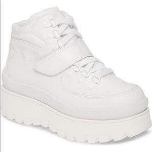 JEFFREY CAMPBELL TOP PEAK SNEAKER